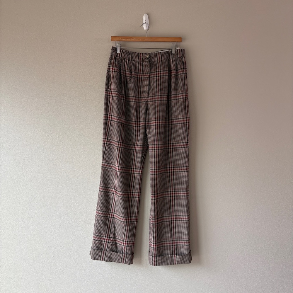 Aritzia Wilfred Effortless Pants in a brown checked pattern